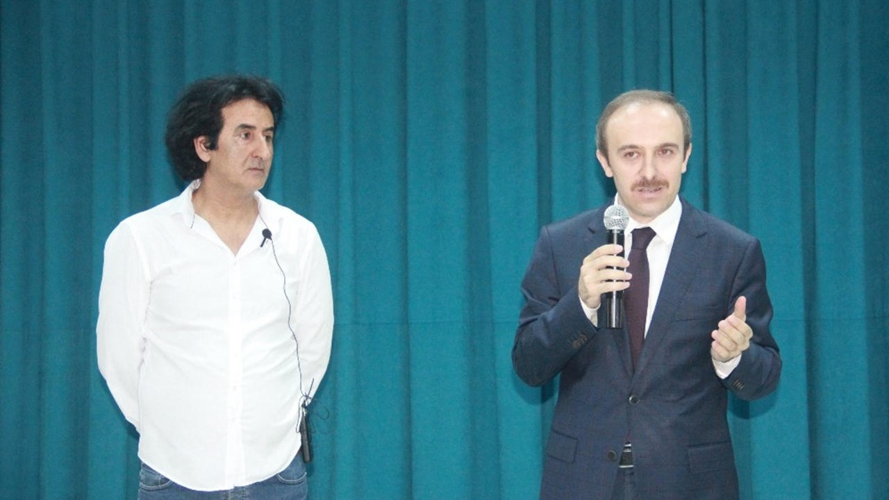 Hakkari'de Cüneyt Epcim: “Bayburt Valisi olmamda Hakkarililerin duası var”