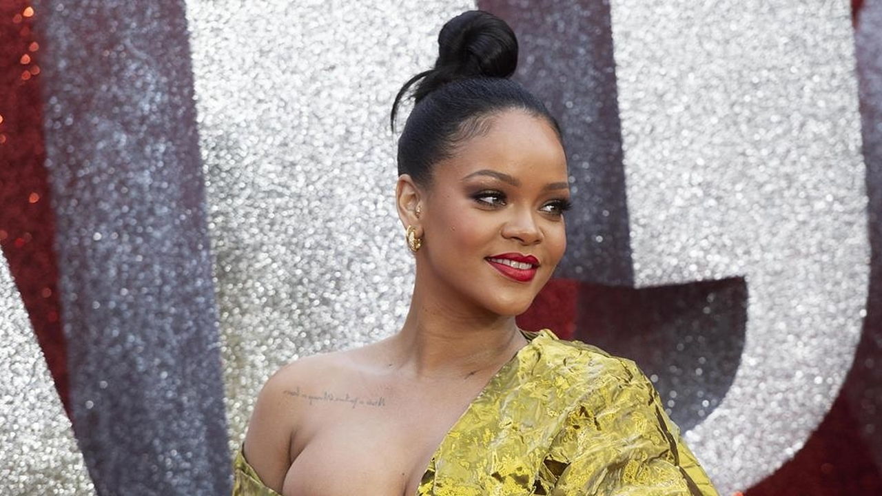 Rihanna'ya benzerliğiyle sosyal medyayı salladı!