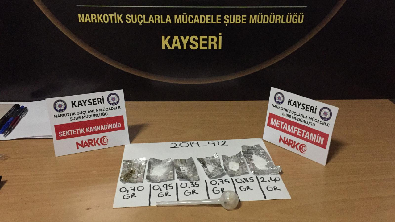 Kayseri'de uyuşturucu baskını: 12 gözaltı