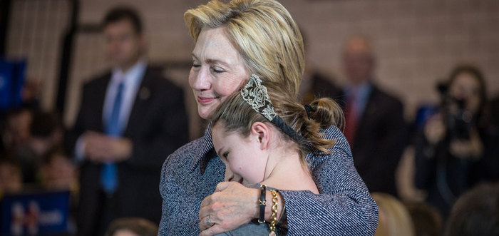 Hillary Clinton mağlubiyet sonrası ilk kararını verdi!