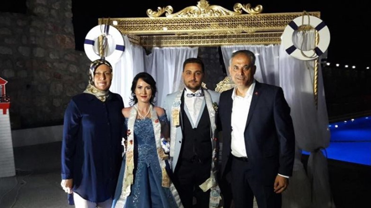 Bilecik'te Başkan Mustafa Yaman, genç çiftin mutluluğuna ortak oldu
