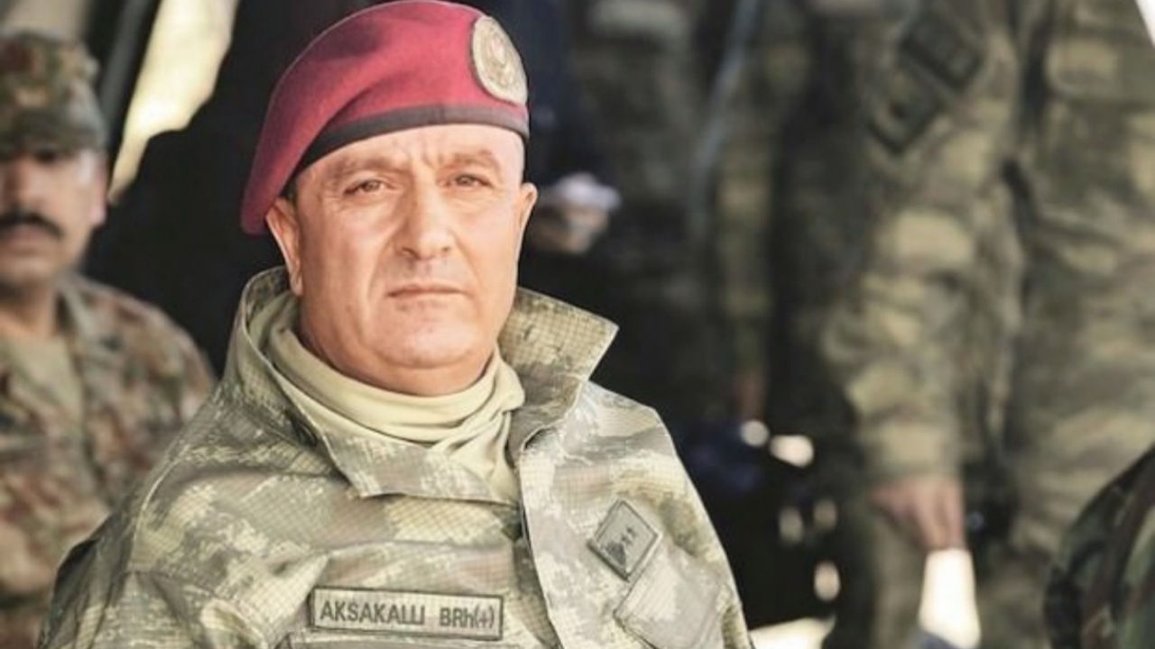 Ordu komutanlıklarında terfi heyecanı!