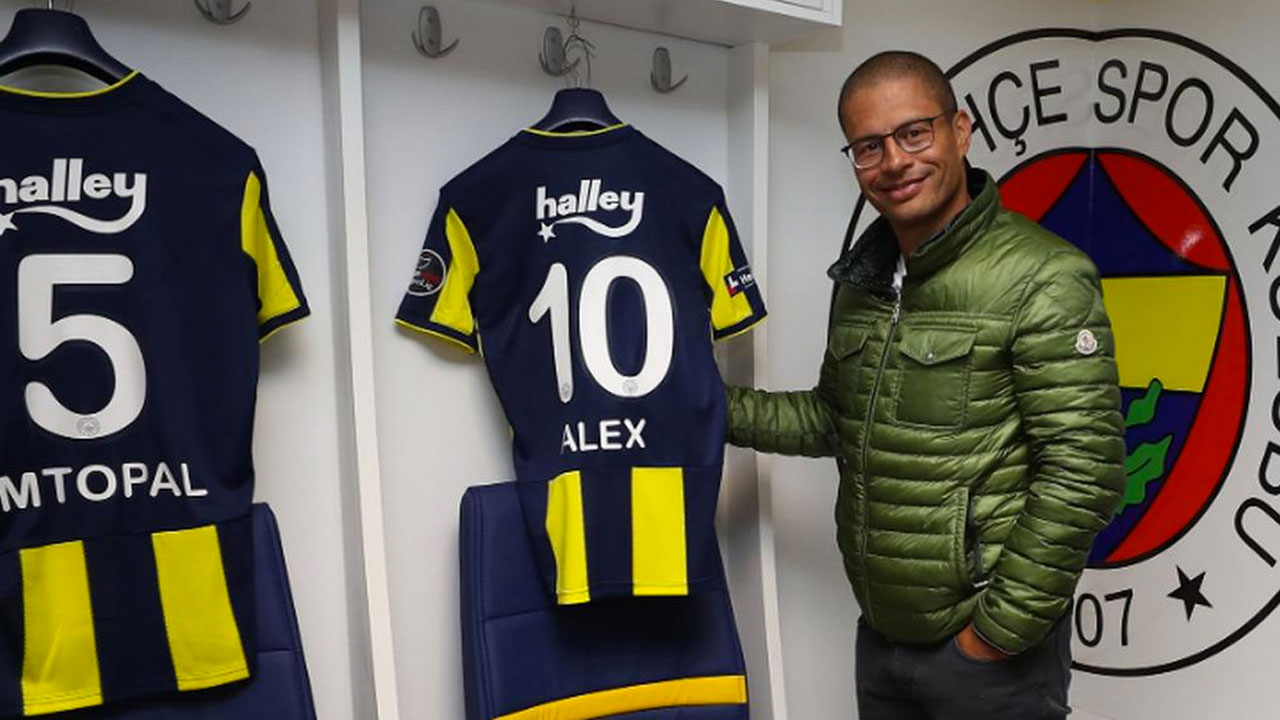 Alex de Souza'dan teknik direktörlüğe ilk adım!