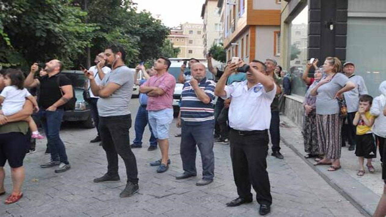 İntihar girişiminde canlı yayın yaptılar!