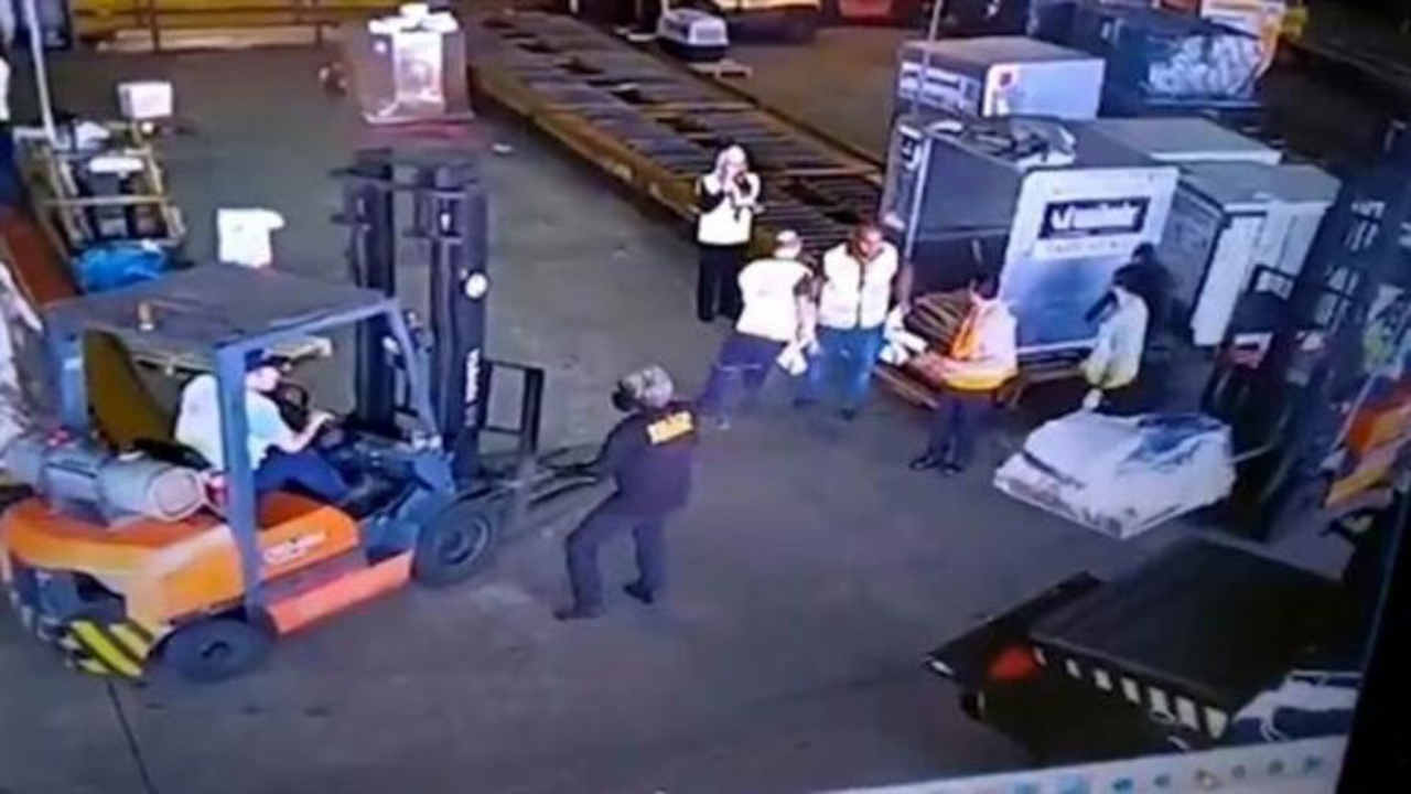 Havalimanından tam 750 kilo altın çalındı!