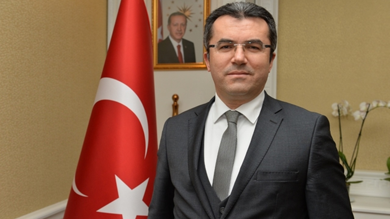 Erzurum'da Vali Okay Memiş’ten Dedeman ailesine taziye