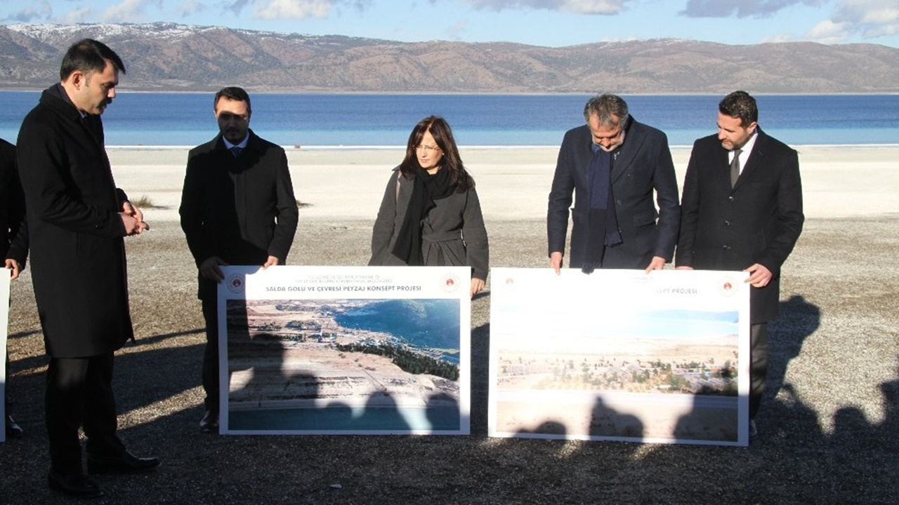 Salda Gölü'ne Millet Bahçesi  tartışma yarattı