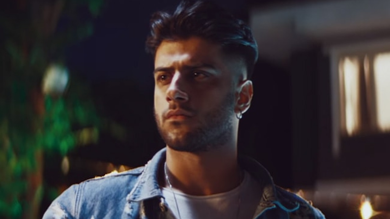 Ünlü Youtuber Reynmen gönlünü güzel oyuncuya kaptırdı!