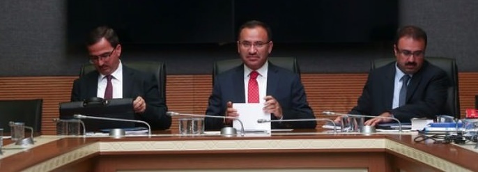 AK Partililer CHP önergesine el kaldırdı!
