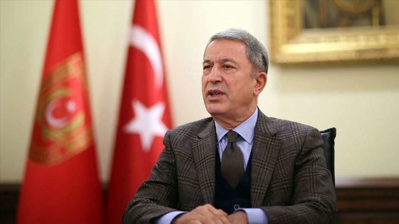 Bakan Akar'dan ABD'li mevkidaşıyla görüşme!