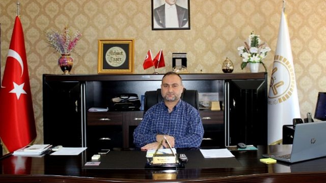 Adıyaman'da Müftü Mehmet Taşçı kurbanla ilgili dini hükümleri açıkladı