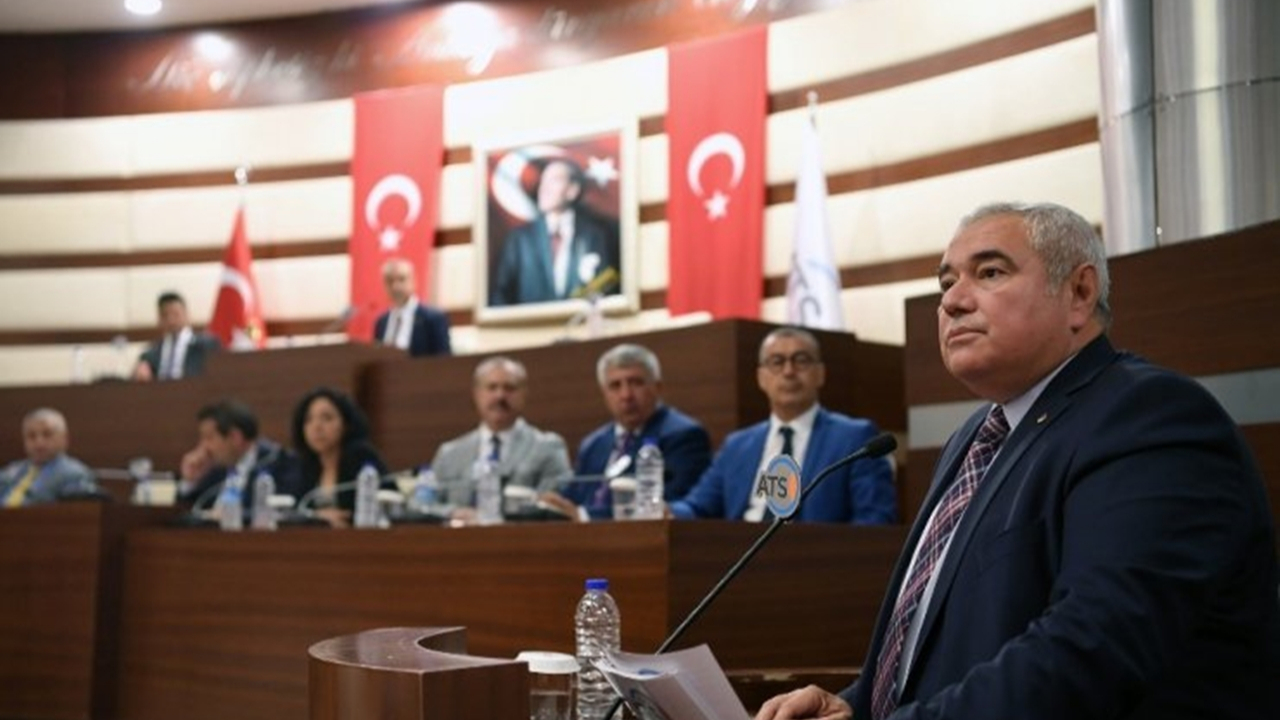 Antalya'da Davut Çetin: "Turist girişinde 100 bin rekorunu bekliyoruz"