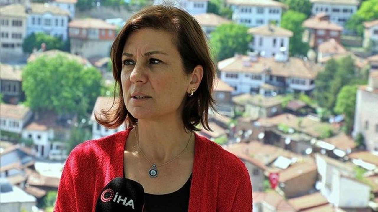 CHP'li başkandan kardeşine özel görev!