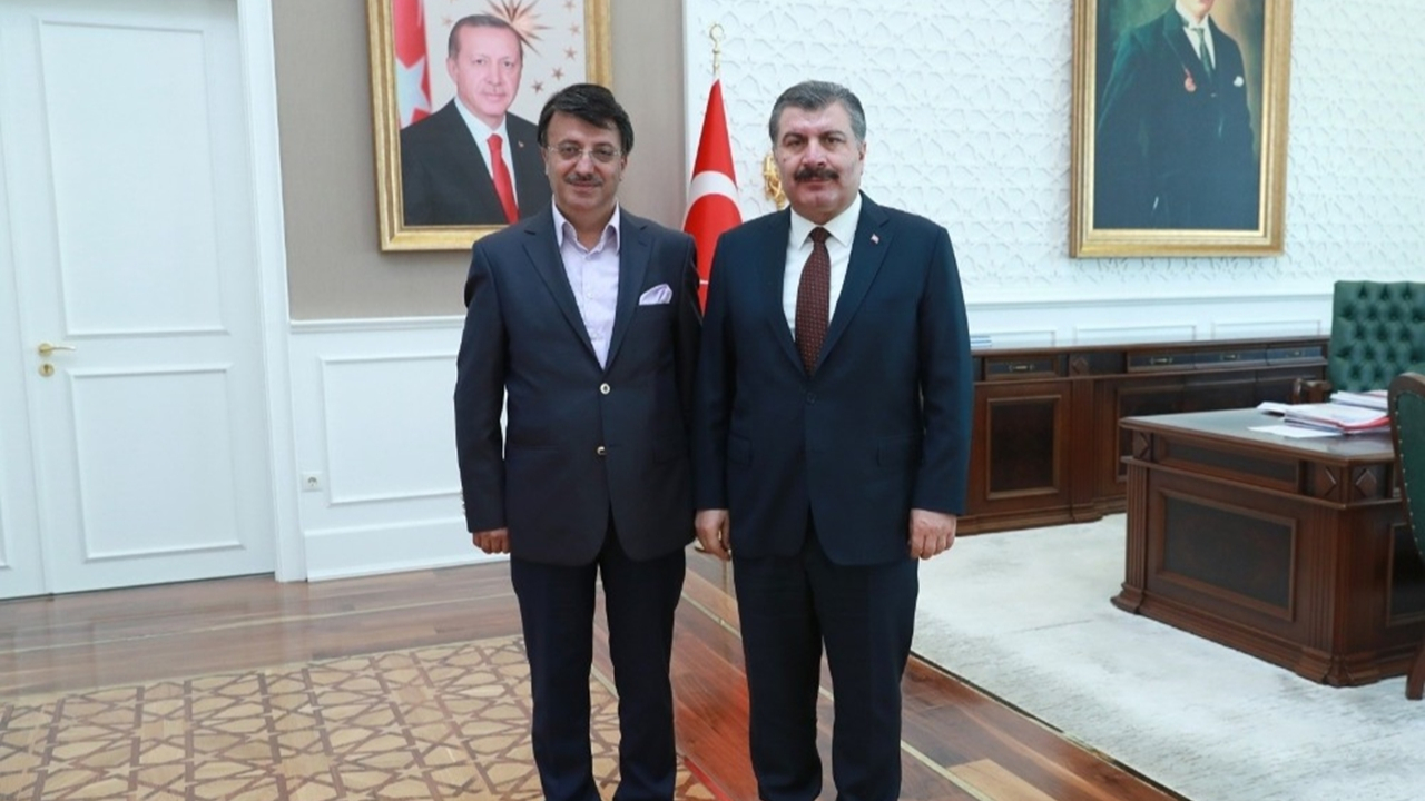 Van'da Başkan Kayhan Türkmenoğlu’ndan Sağlık Bakanı Fahrettin Koca’ya ziyaret