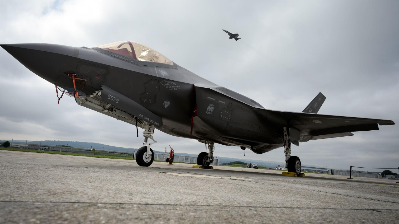 F-35 pilotları geri dönüyor!