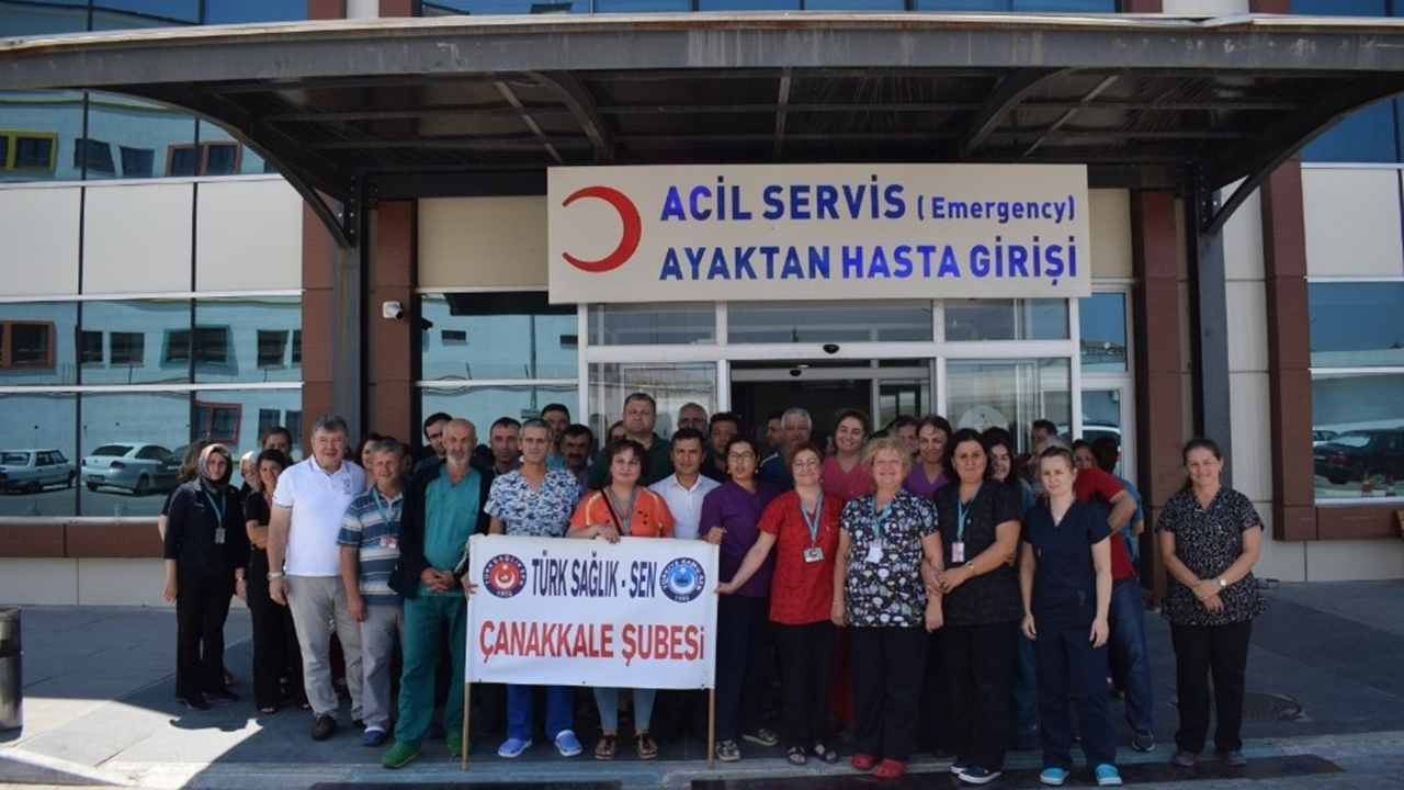 Çanakkale'de Turan Çavdar: "Tıbbi cihaz ve malzeme alımına izin verilmesini istiyoruz"
