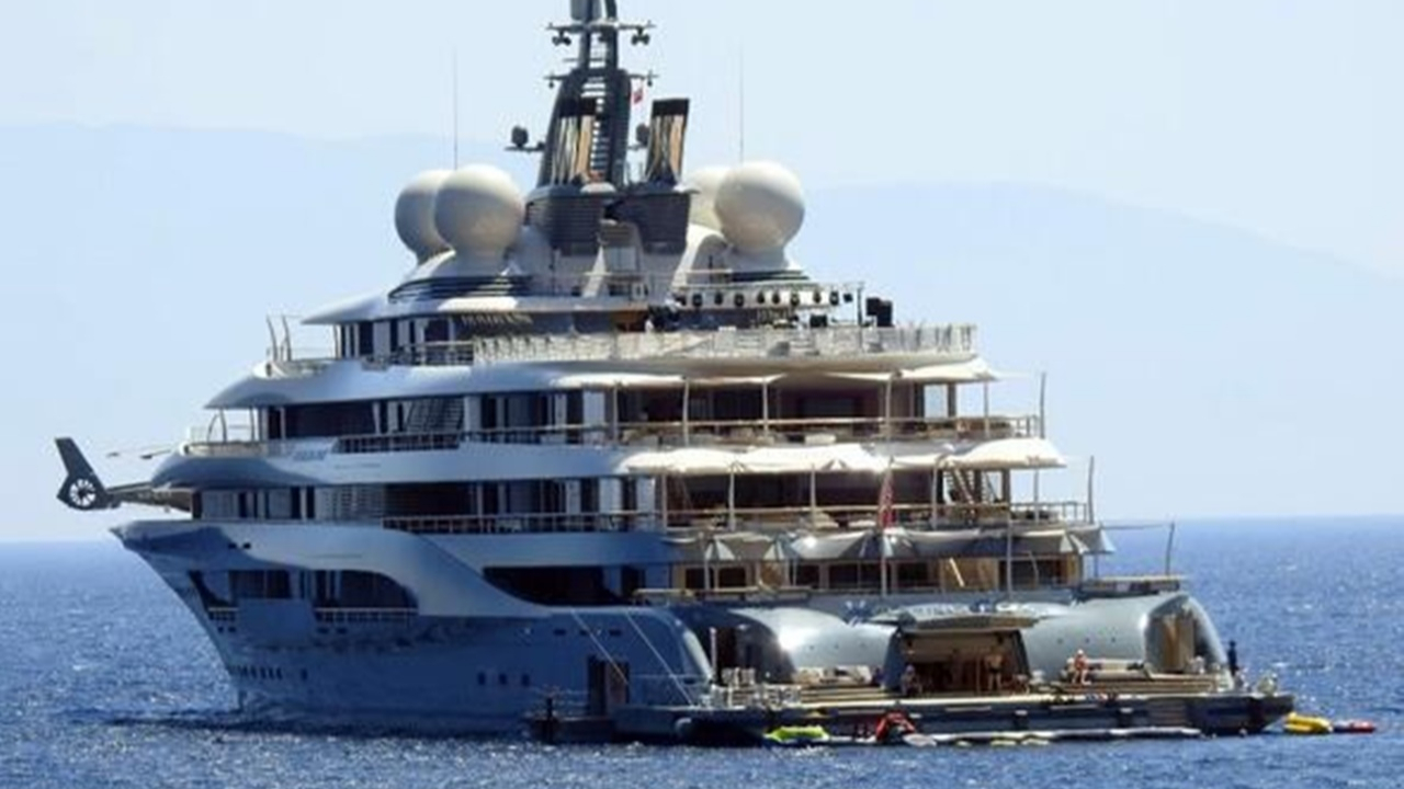 MacKenzie Bezos yatıyla Bodrum'da!