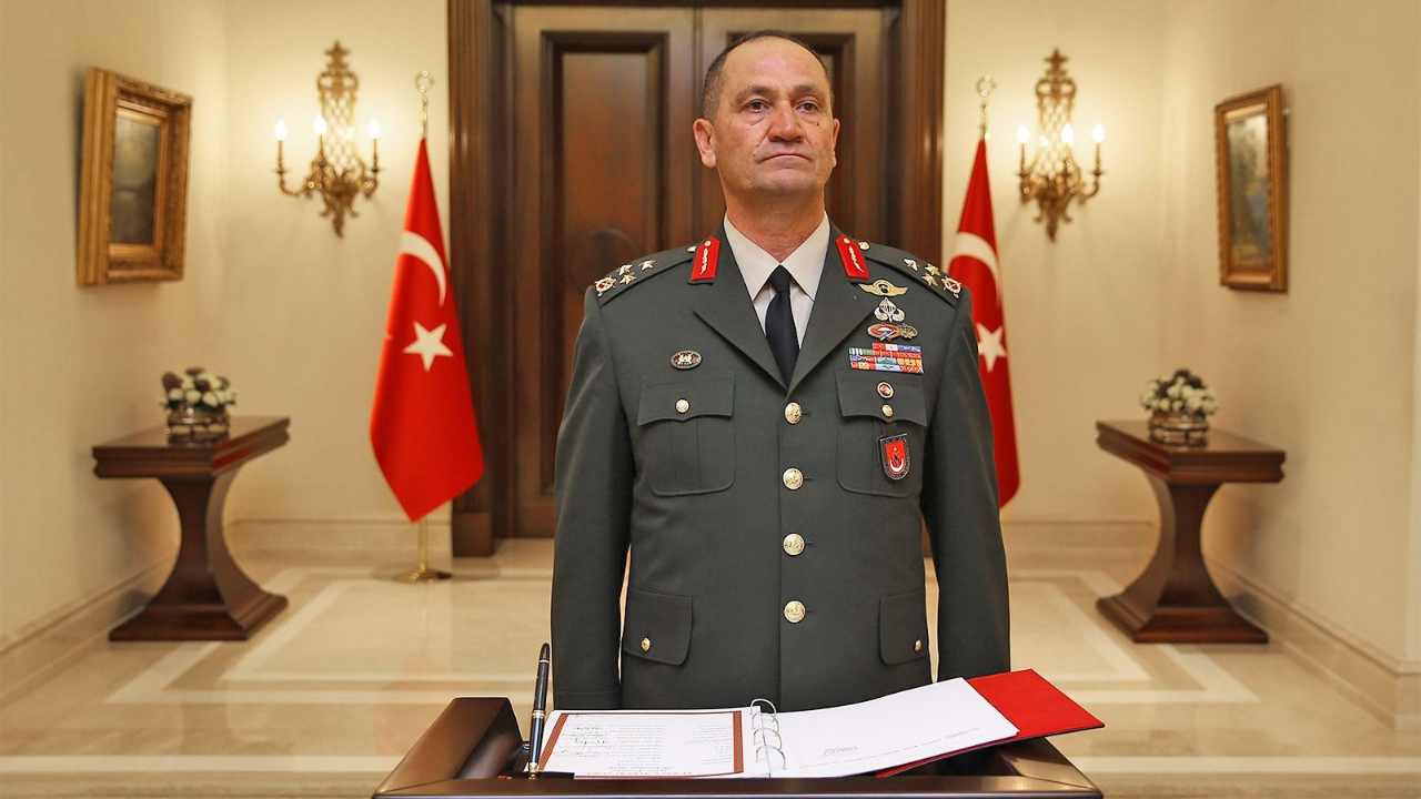 İsmail Metin Temel'e yakın isimler emekli edildi!
