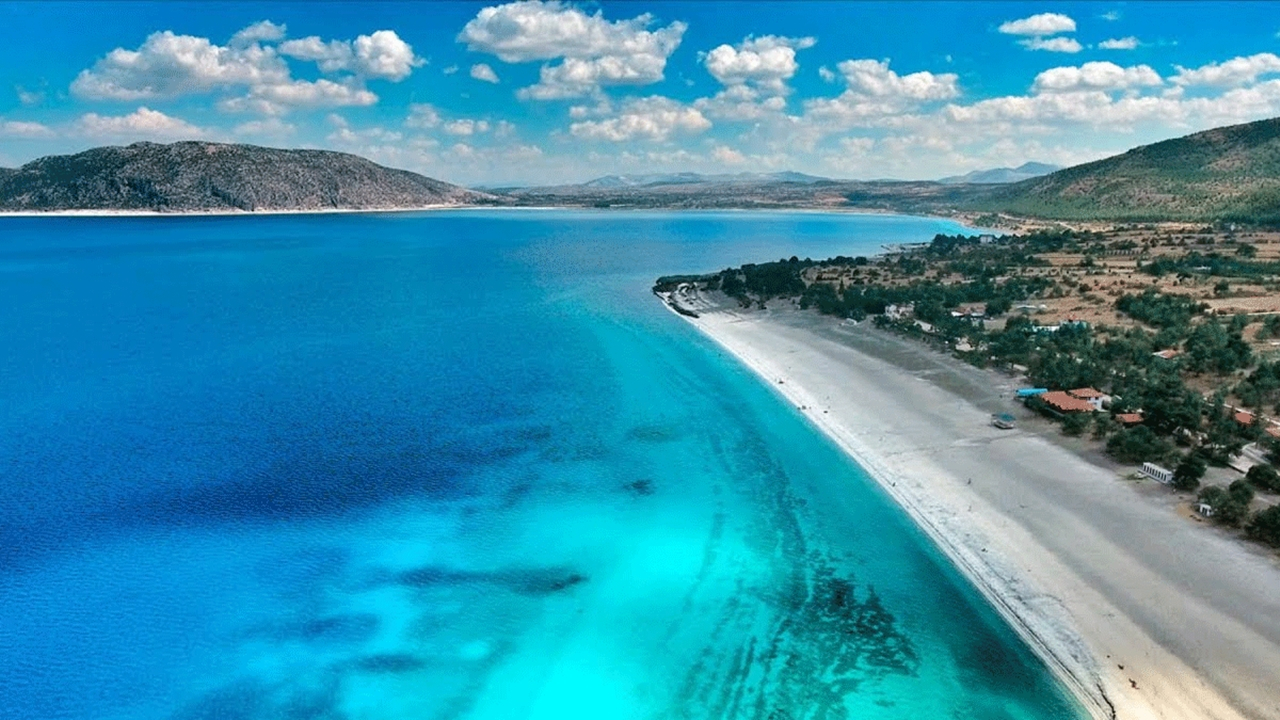 Salda Gölü ihalesine 7 firma teklif verdi!
