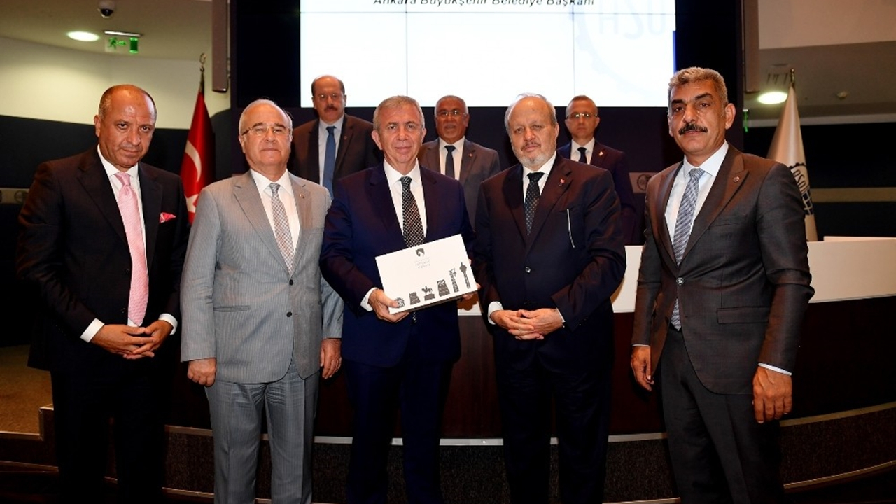 Ankara'da Başkan Mansur Yavaş: “Önceliğimiz birlikte Ankara ekonomisini ayağa kaldırmak olmalı”