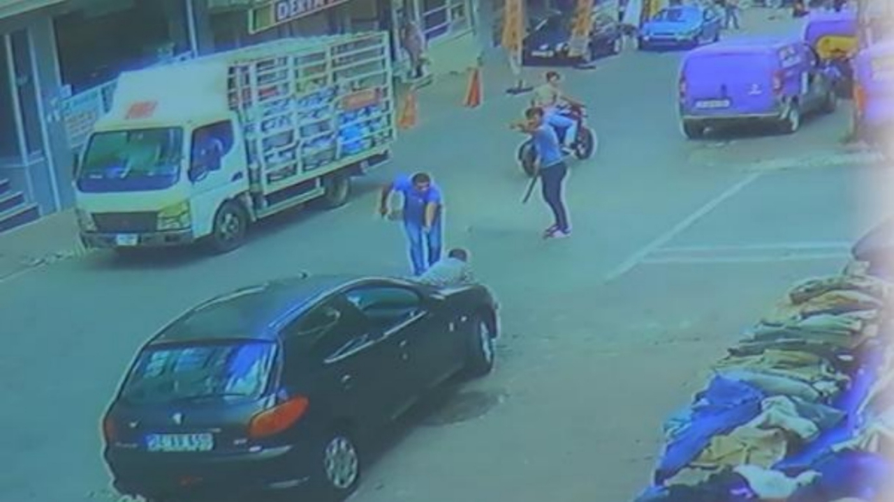 Sokak ortasında kurşun yağdırdı!