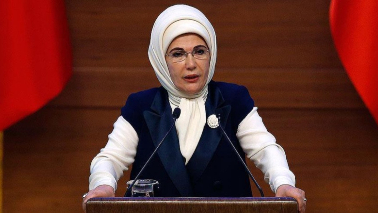Emine Erdoğan'dan Salda Gölü mesajı...