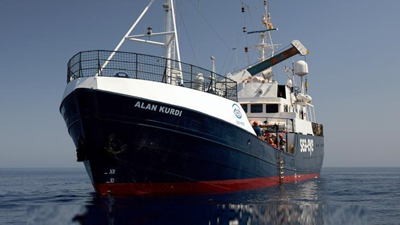 Malta, göçmenleri taşıyan gemiye giriş izni verdi