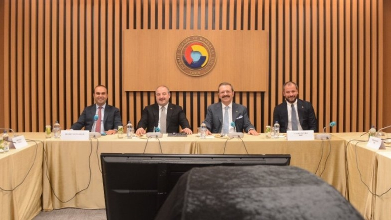 Ankara'da TOBB Başkanı Rifat Hisarcıkoğlu’dan heyecanlandıran paylaşım