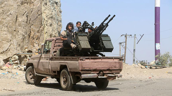 Yemen'de yönetim yanlıları 4 noktada kontrolü sağladı