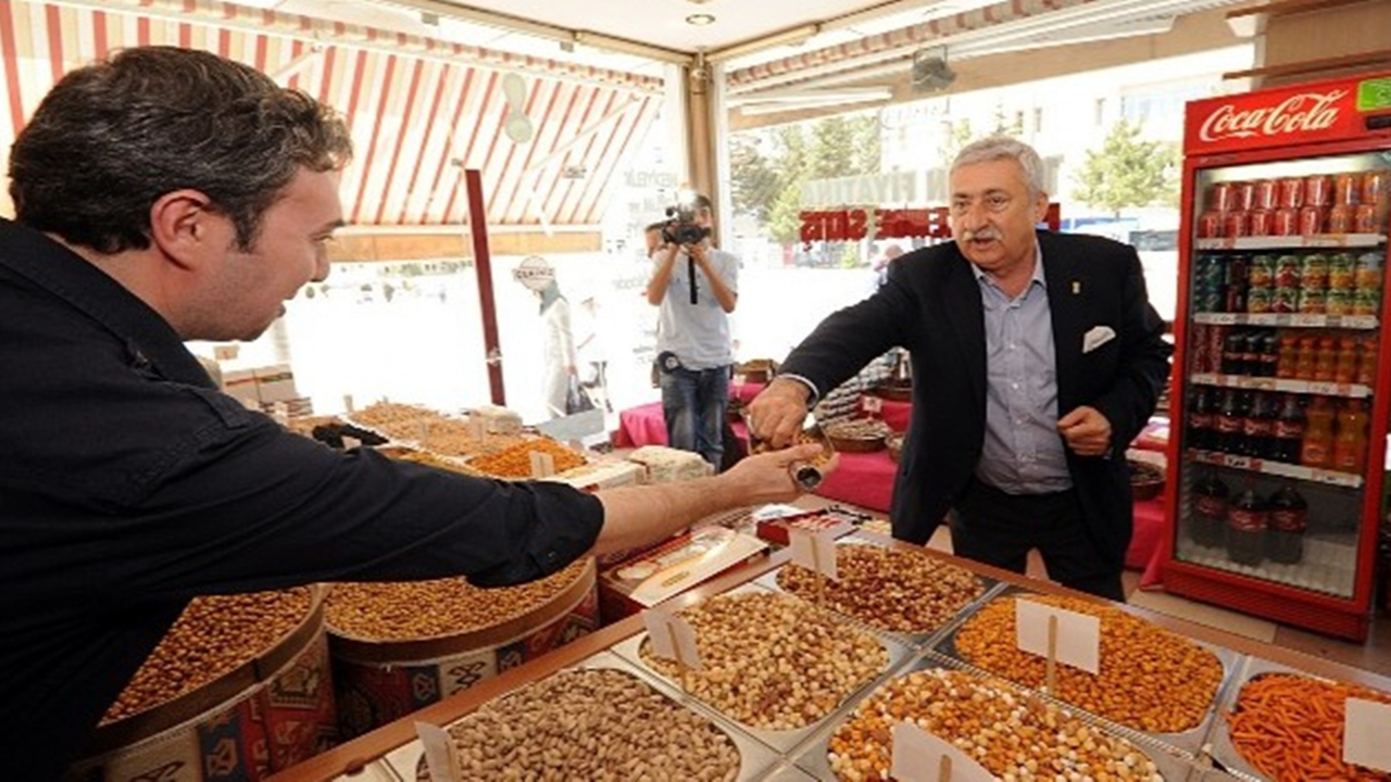 Ankara'da Bendevi Palandöken: "Bayram sofranız sağlıksız yiyeceklerle dolmasın"