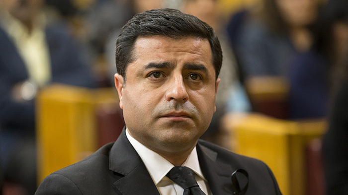 Demirtaş'tan koğuş arkadaşı talebi!