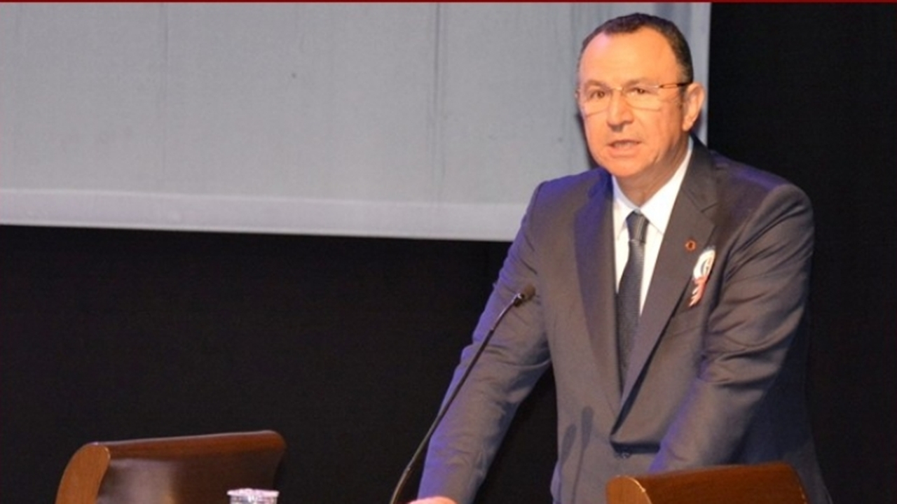 Gaziantep'te Gülsan Yönetim Kurulu Başkanı Mustafa Topçuoğlu’ndan gençlere ‘altın’ tavsiyeler