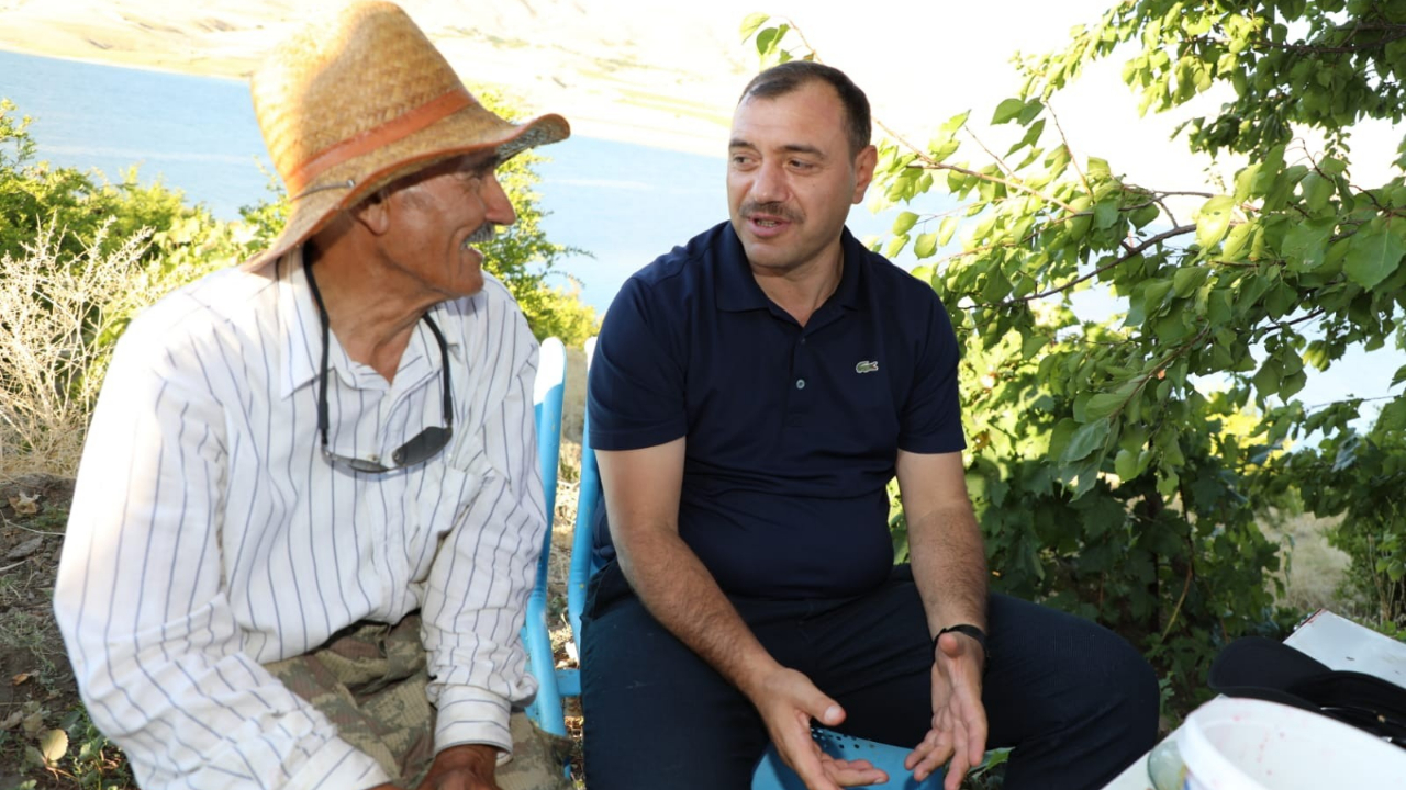 Türk Robinson Crusoe ilk misafirlerini ağırladı!