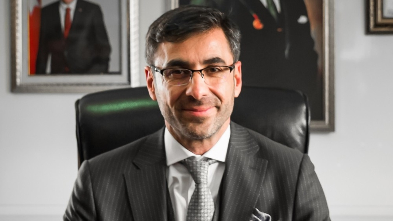 Bitlis'te Belediye Başkanı Nesrullah Tanğlay’dan 8 Ağustos mesajı