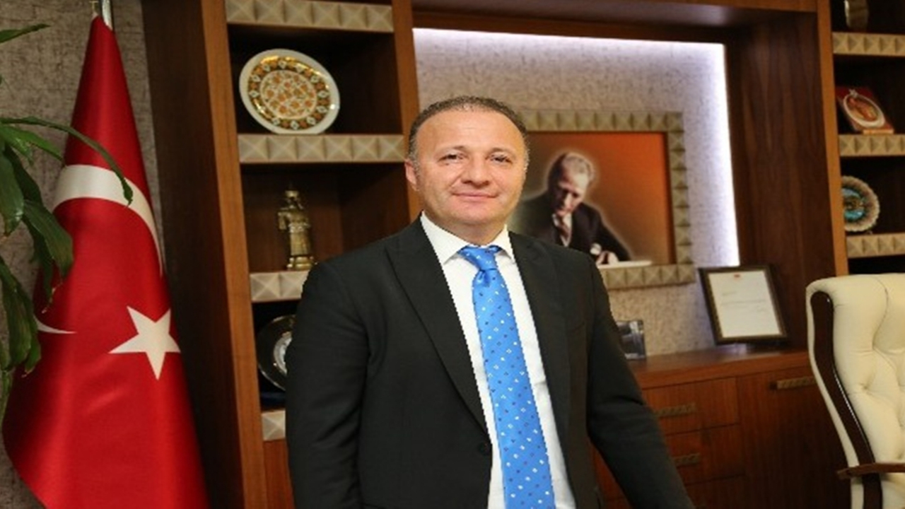 Antalya'da AÜ Rektörü Prof.Dr. Mustafa Ünal: " Kurban, paylaşmak demektir "