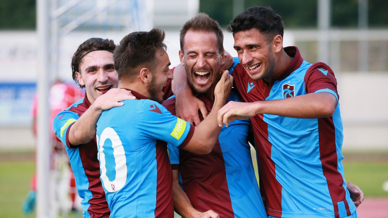 TRT'den Trabzonsporlu taraftarlara jest!