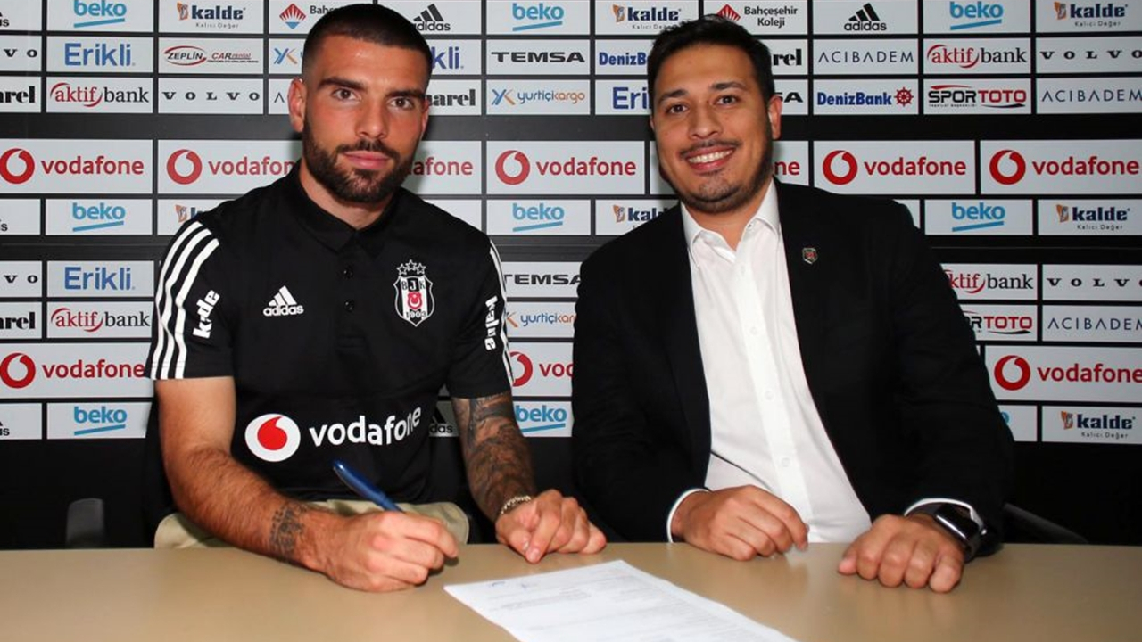 Beşiktaş, transferi resmen açıkladı!