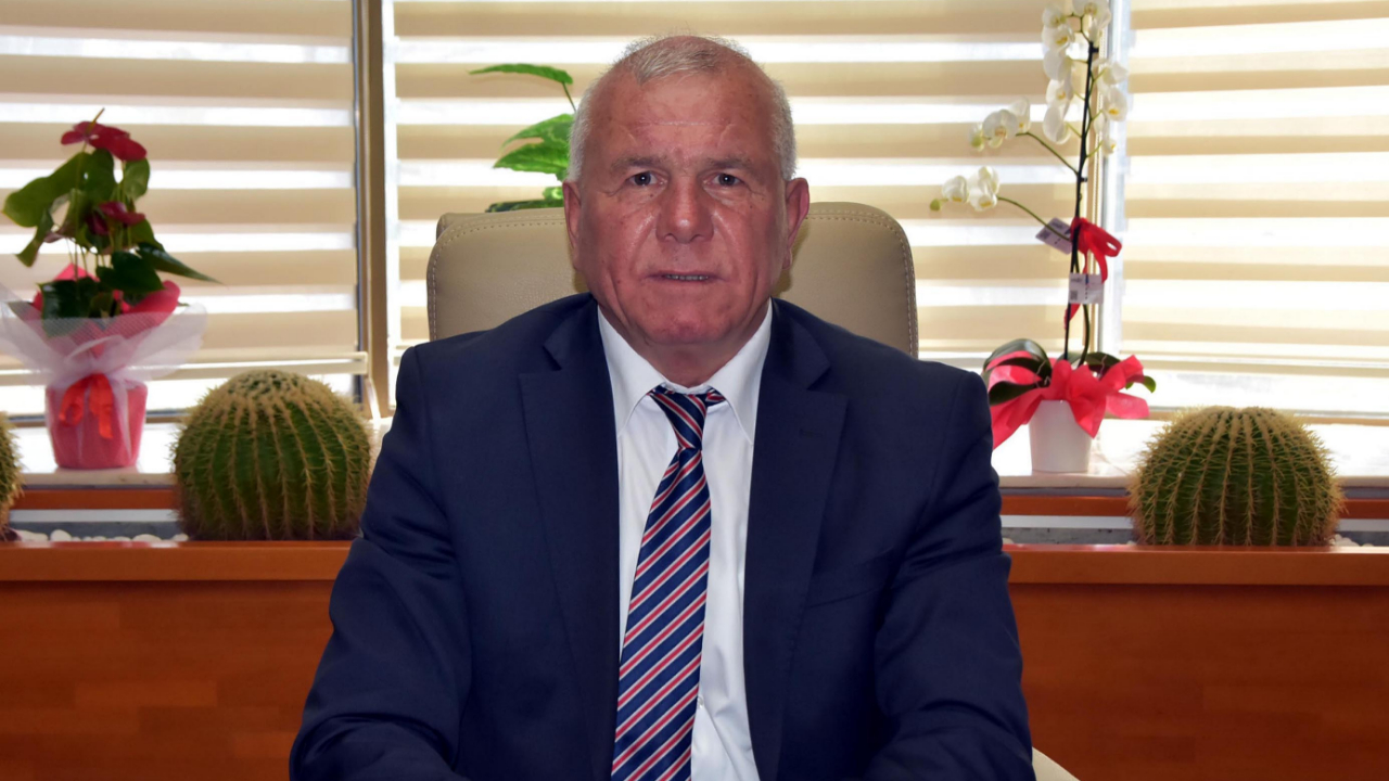 CHP'li başkan hepsini belediyeye aldı!