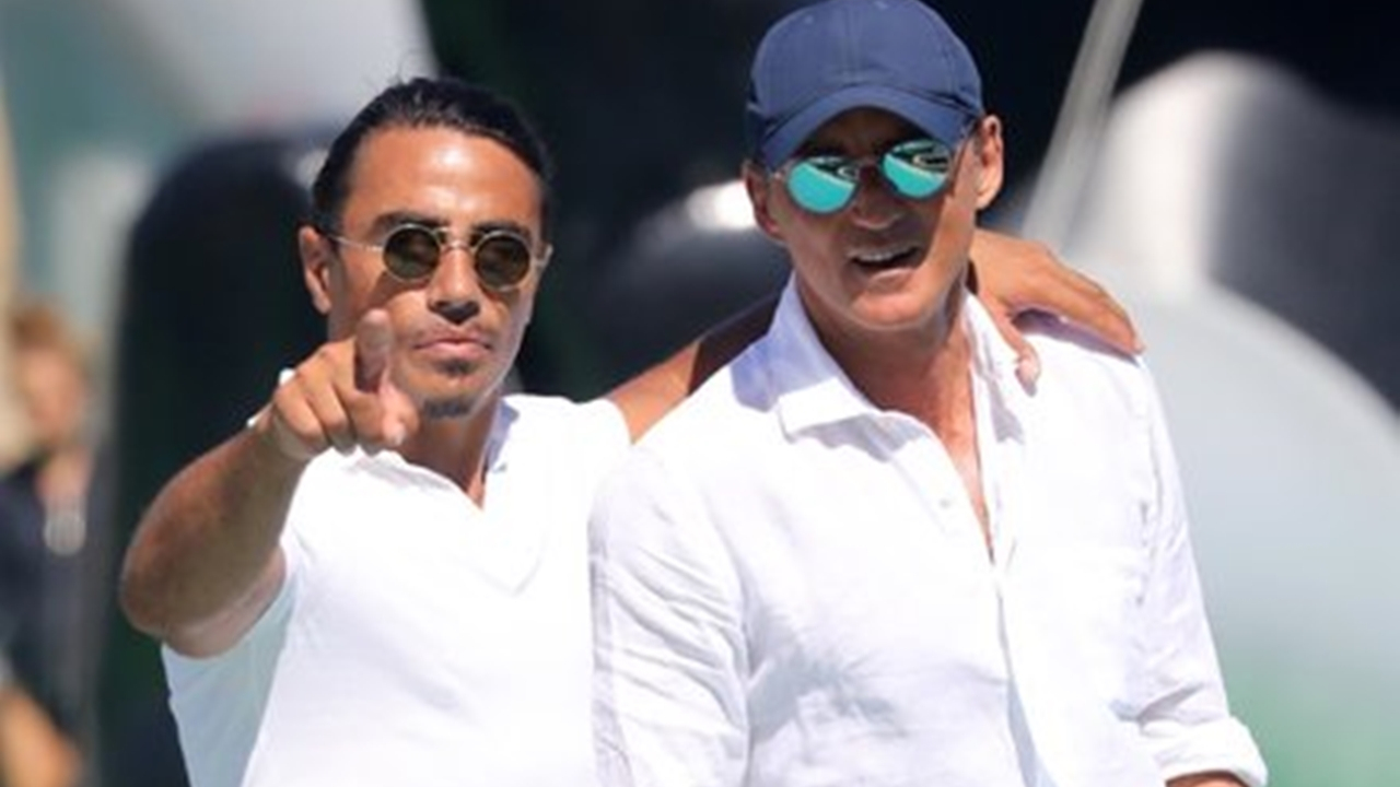Roberto Mancini Nusret'in mekanına gitti!