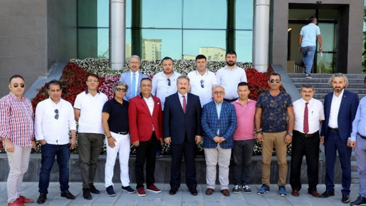 Kayseri'de Başkan Mustafa Palancıoğlu KGC üyeleriyle buluştu