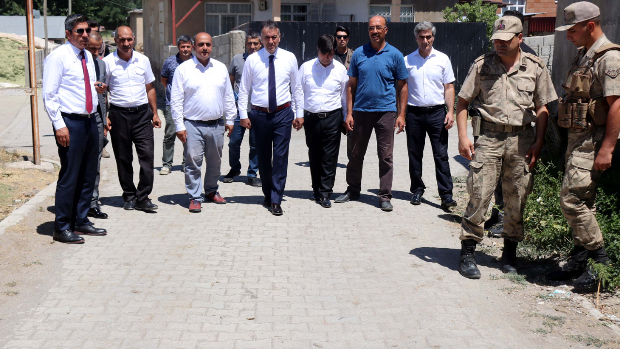 Bitlis'te Vali Oktay Çağatay: 50 milyonluk hizmeti 35 milyona mal ettik