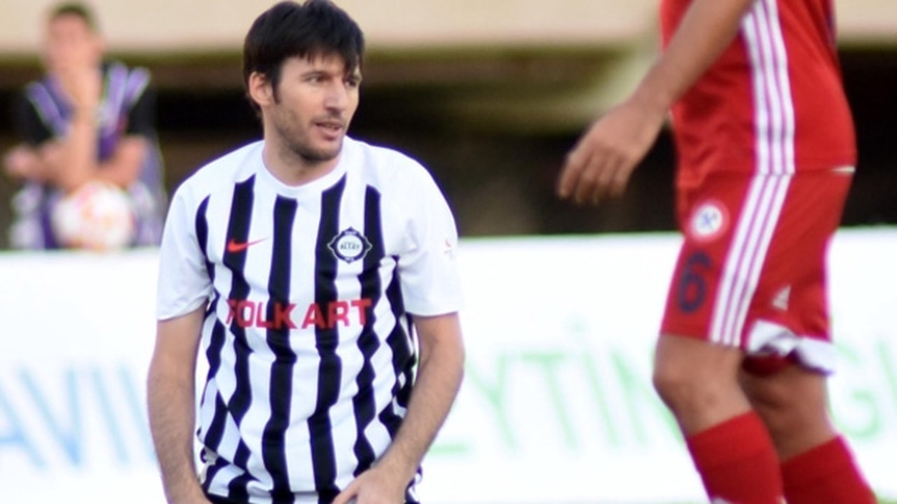 İbrahim Akın futbolu bıraktı!