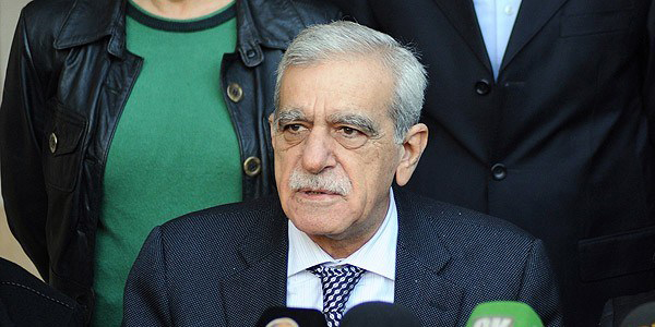 Görevden alınan PKK'lı Ahmet Türk'ten küstah tehdit