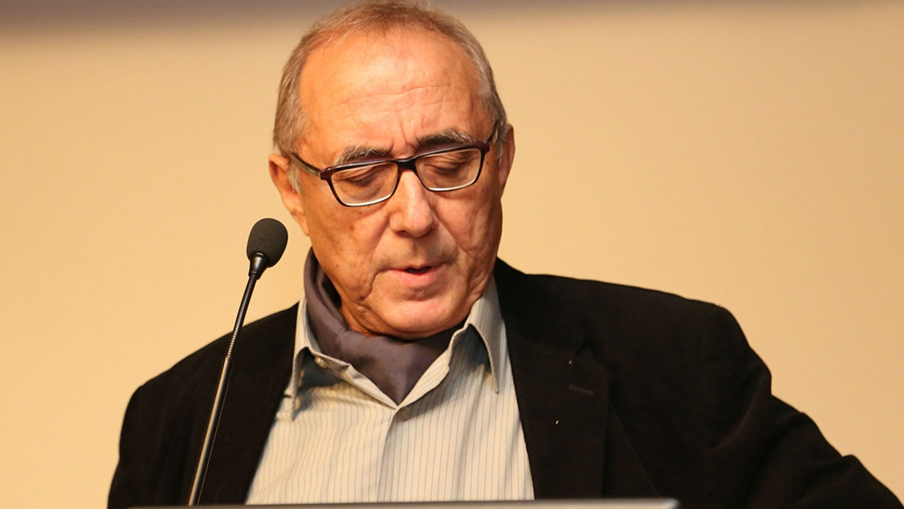 Ataol Behramoğlu'ndan skandal kurban tweeti!