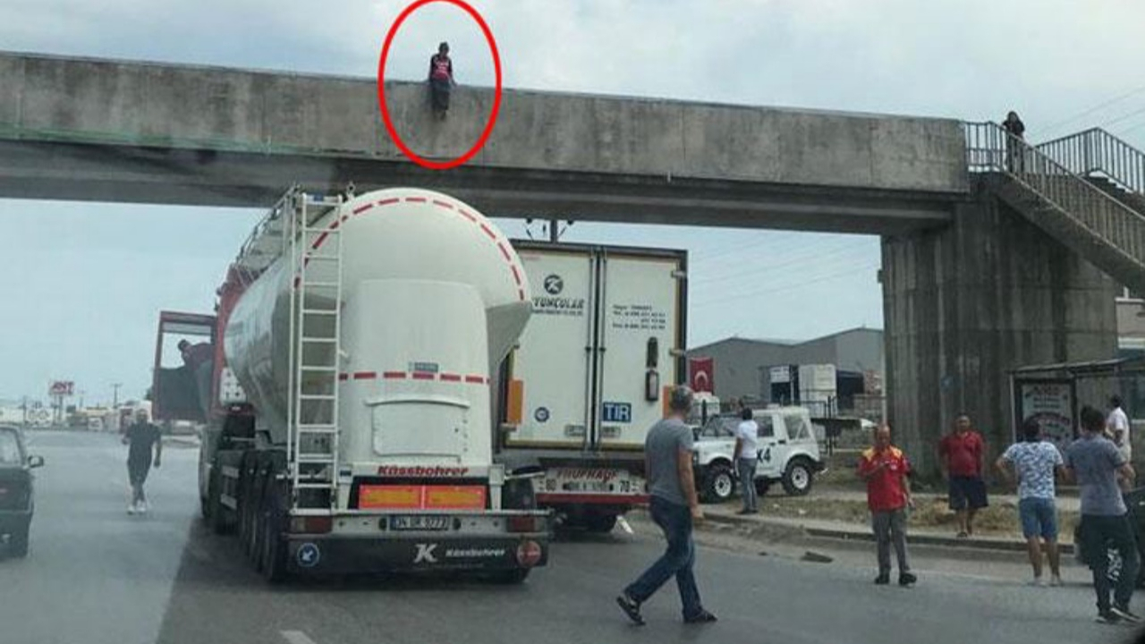 İntihar etmek için çıktı, bayılarak düştü!