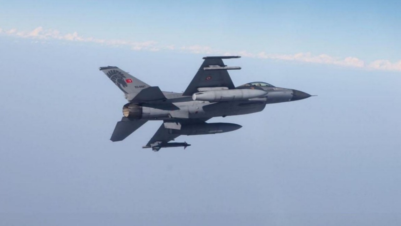 PKK'nın sığınak ve mühimmat depoları vuruldu!