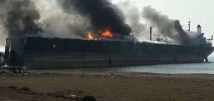 Mozambik'te yakıt tankerinde patlama