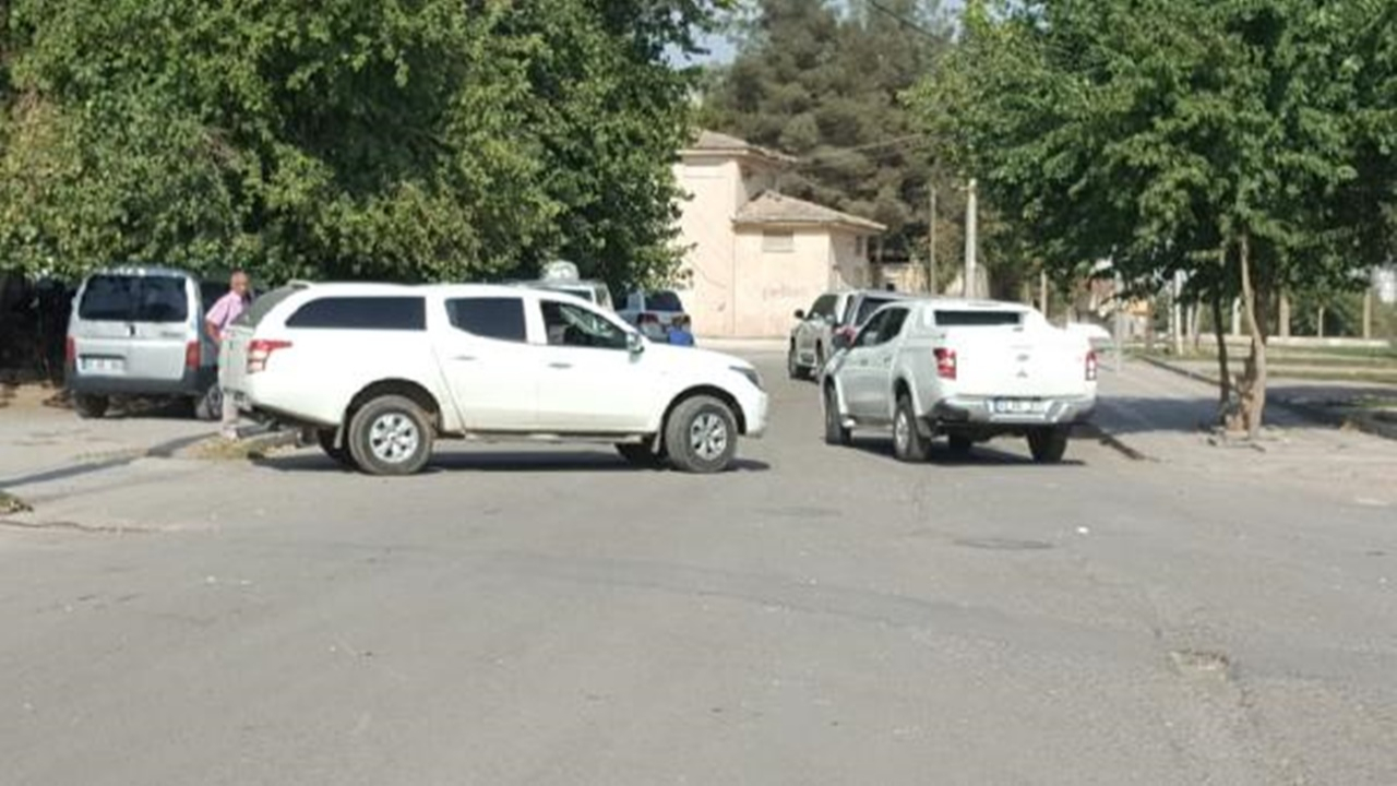 Askeri heyet Akçakale sınırında!