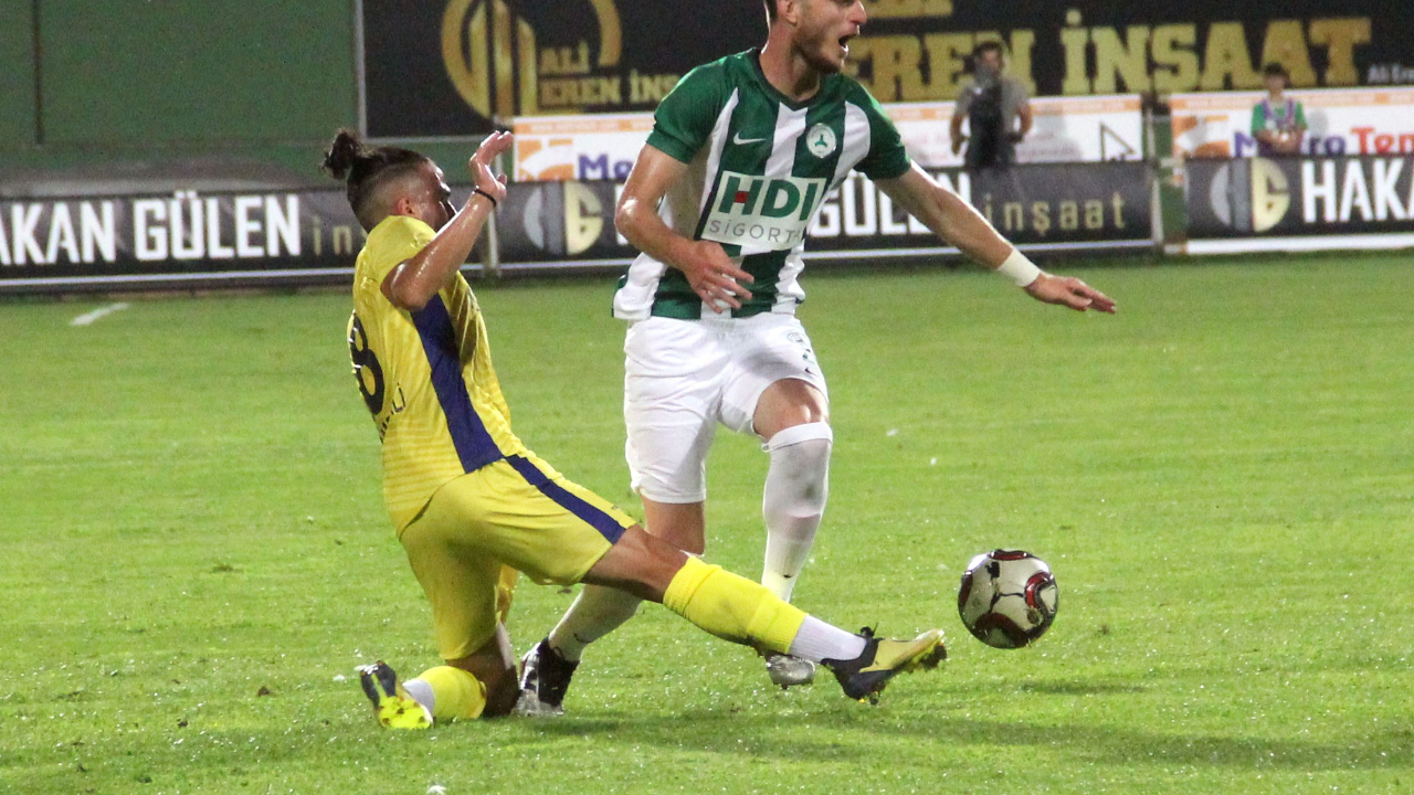 Menemenspor'dan 3 puanlı başlangıç!
