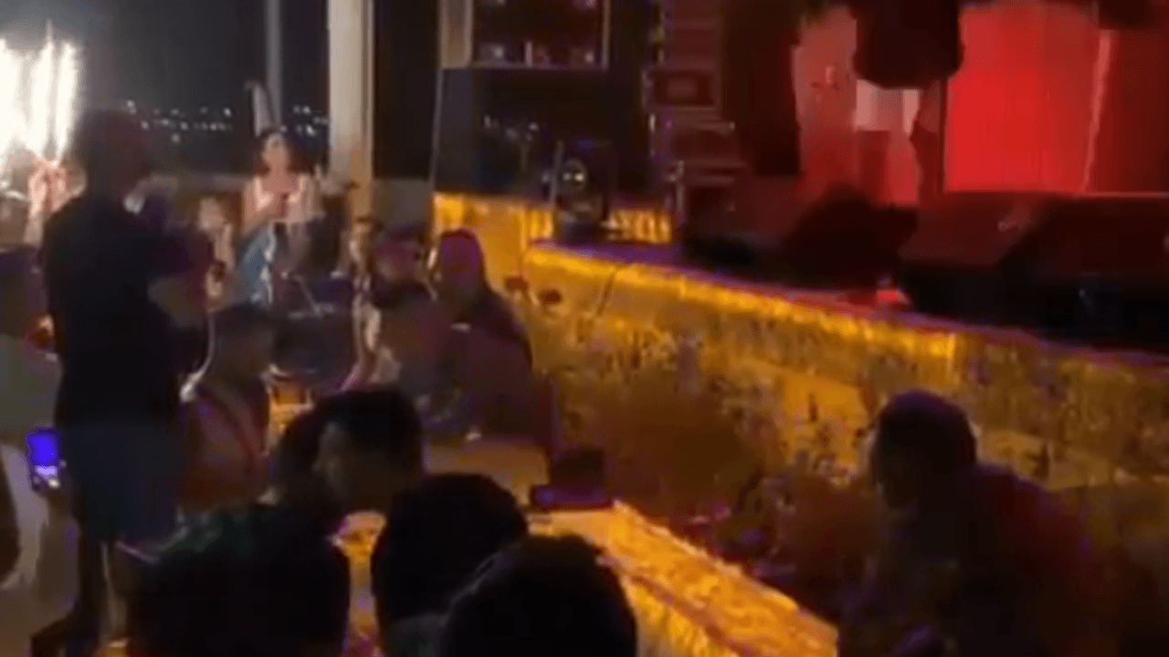 Reynmen ilk konserini verdi!